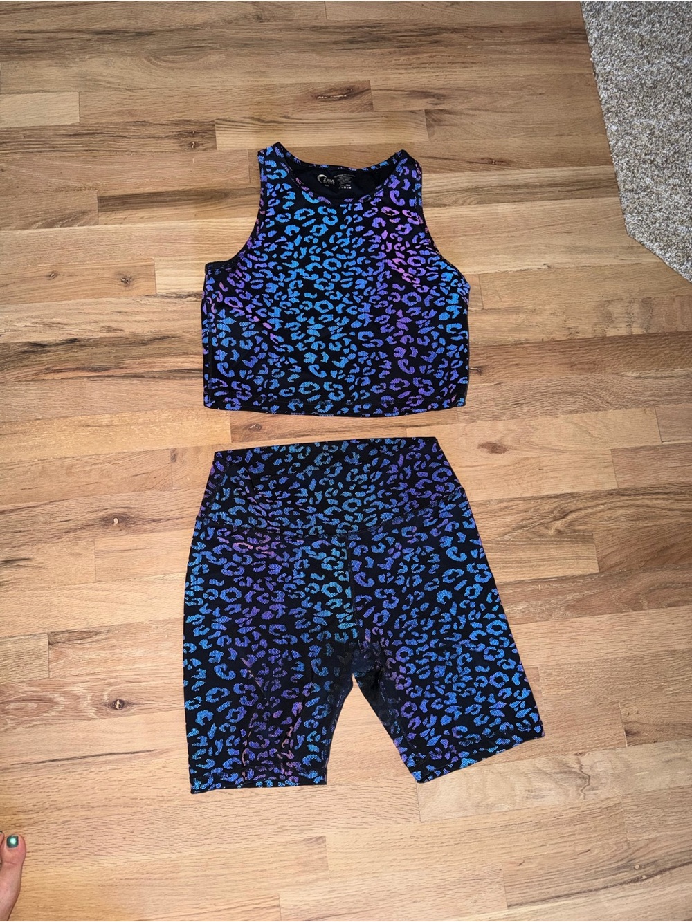 ZYIA Black Blue Purple Stronger Leopard Crop Tank & Hustle Bike Shorts